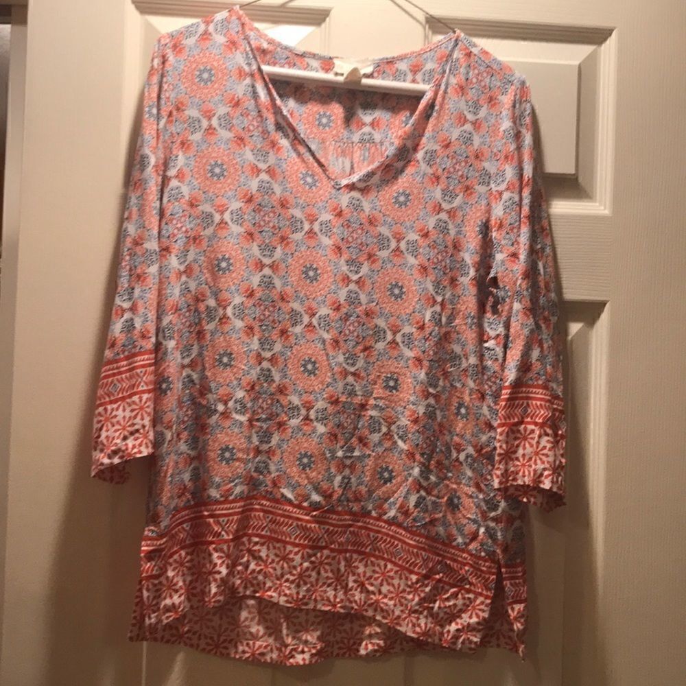 (5/$25) Lucy & Laurel 3/4 length sleeve top